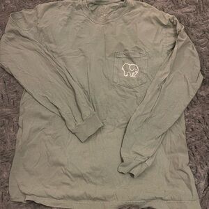Ivory Ella Elephant Medium Long Sleeve shirt